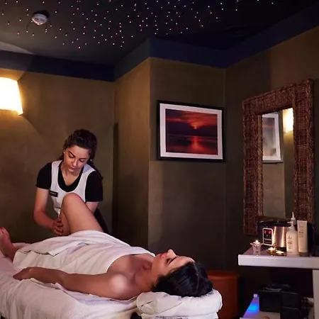 Villaggio Olimpico *